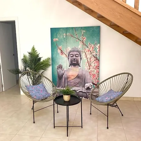 Luxury 4-bedroom With Heated Pool + Sea View ヴィラ