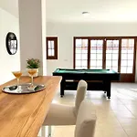 别墅 Luxury 4-bedroom With Heated Pool + Sea View *