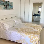 Luxury 4-bedroom With Heated Pool + Sea View * 普拉亚布兰卡