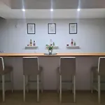 Luxury 4-bedroom With Heated Pool + Sea View * 普拉亚布兰卡