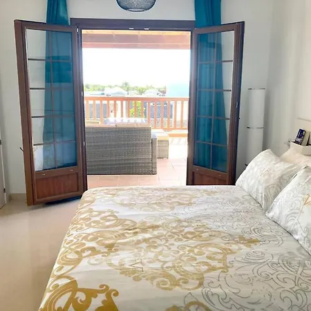 Villa Luxury 4-bedroom With Heated Pool + Sea View *